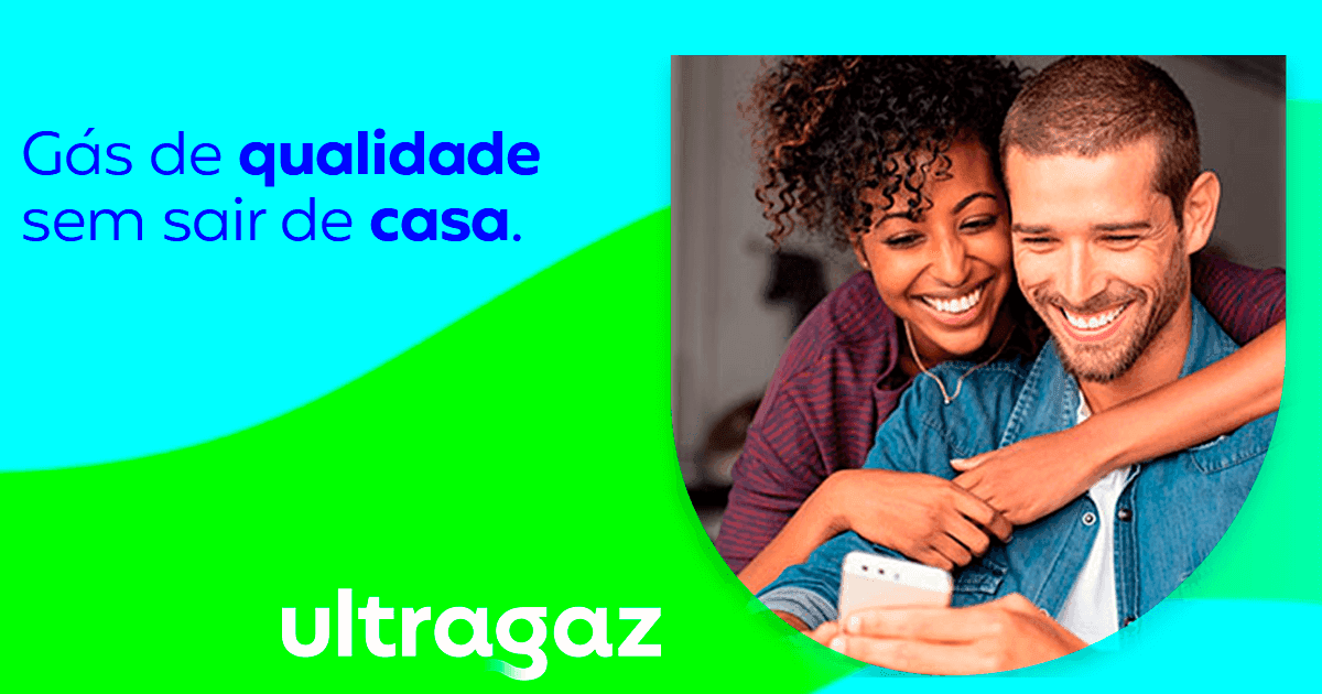 Família recebendo gás de qualidade sem sair de casa